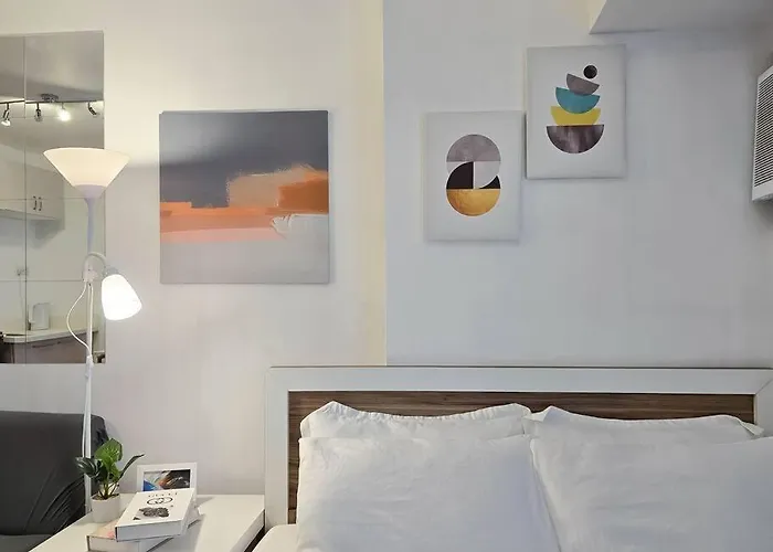 Citispace 1br Condotel At Ridgewood Towers Near Bgc Airport #rw14a Apartment *