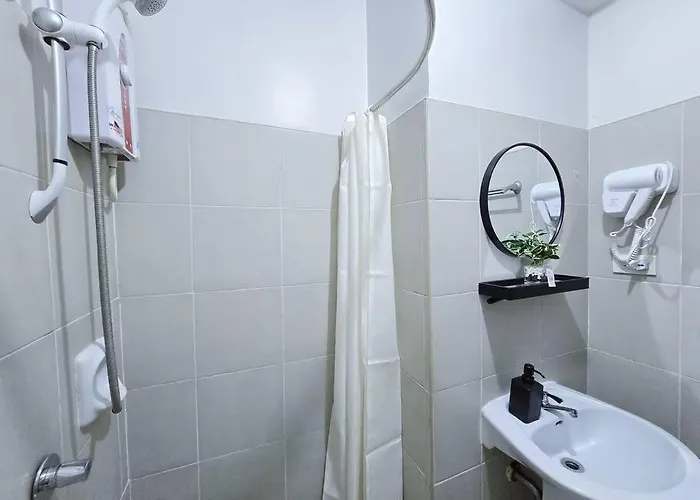 Citispace 1br Condotel At Ridgewood Towers Near Bgc Airport #rw14a * Manila